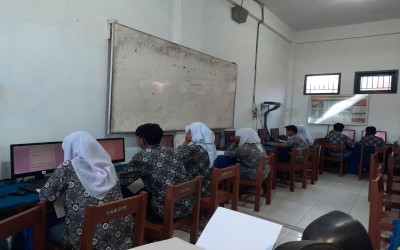 SMKS Nusatama Padang Laksanakan Ujian Akhir Jenjang bagi Siswa Kelas XII